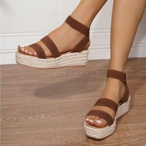 Women’s platform wedge sandals! Light brown strap, size  Women’s EU 40, US 9